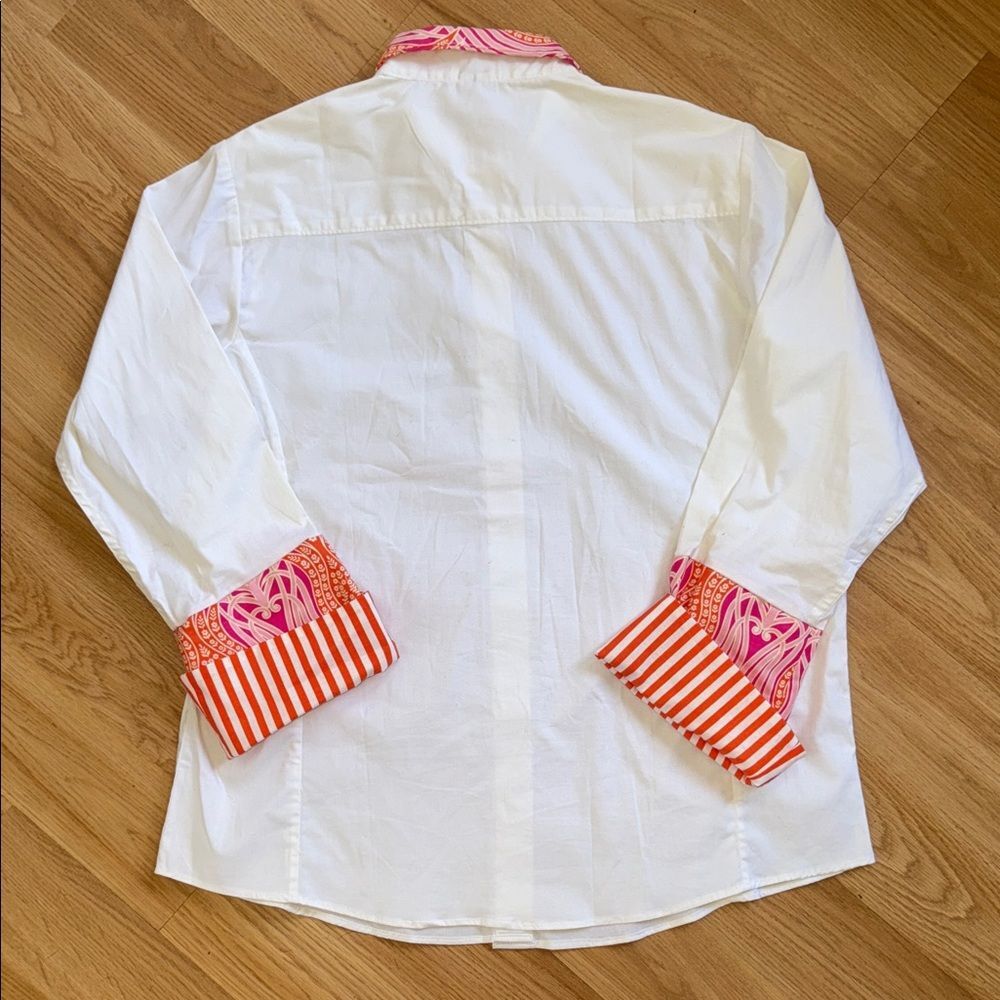 Pearly Vine White Button-Up Shirt with Pink Pattern Accents Size Large - Picture 5 of 5
